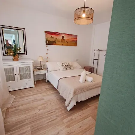 A Beautiful In Apartment Gijón